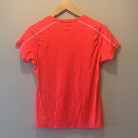 Columbia Sweat Activated Cooling Top - Picture 3 of 7